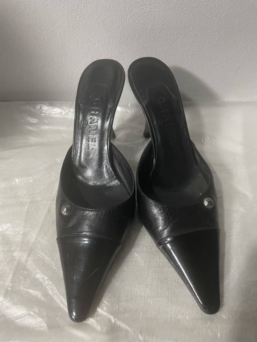 本物シャネルCHANEL 黒ブラックミュールサンダルココマーク24cm