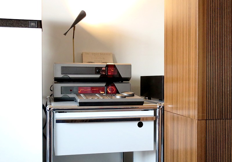 中古 Quad66 pre+66CD プリアンプ+CDプレーヤー CD-M4