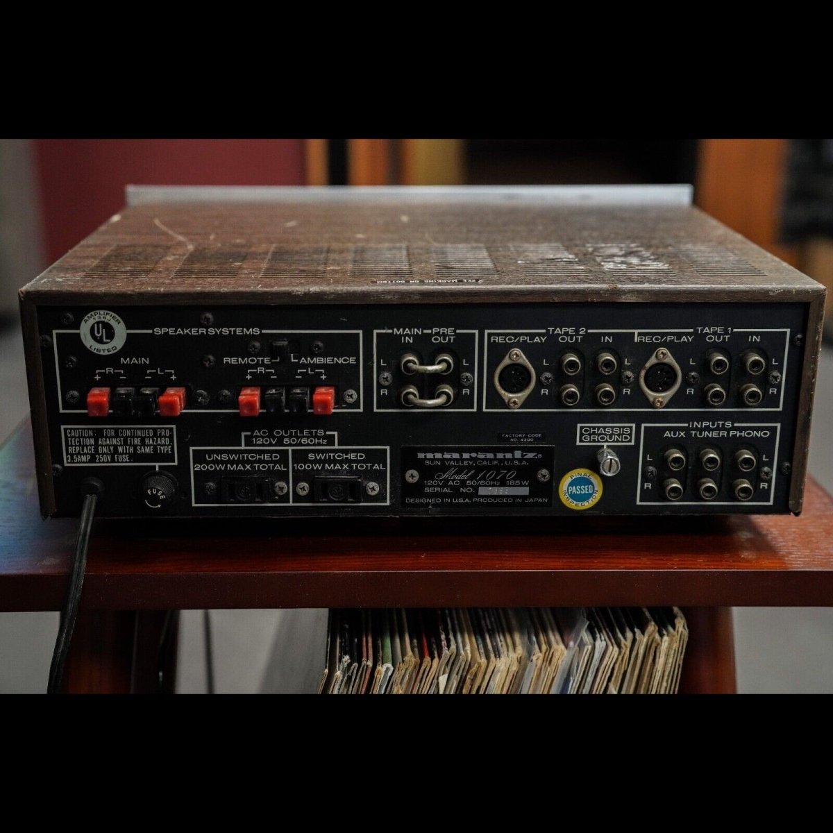 Marantz Model 1070 Stereo Console Integrated Amplifier - Cleaned & Tes