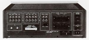 Accuphase E-303の仕様 アキュフェーズ