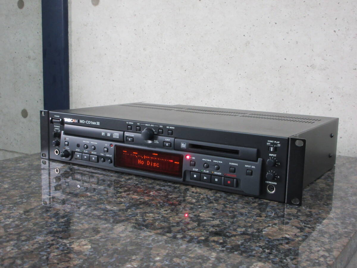TASCAM タスカム MD-CD1MKⅢ 業務用CD/MDデッキ ディスプレイ TASCAM