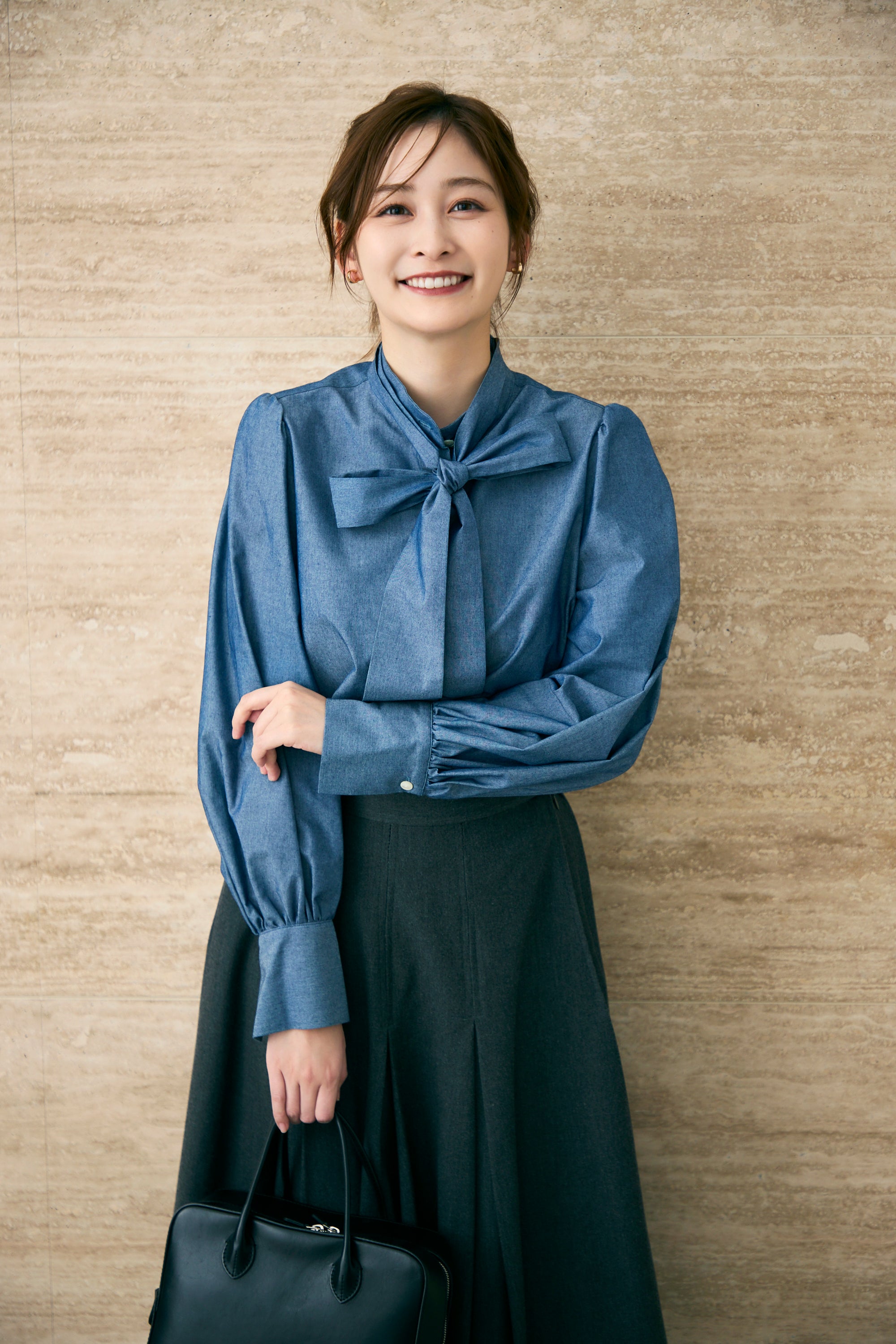 Audire bowtie volume blouse (Dungaree)