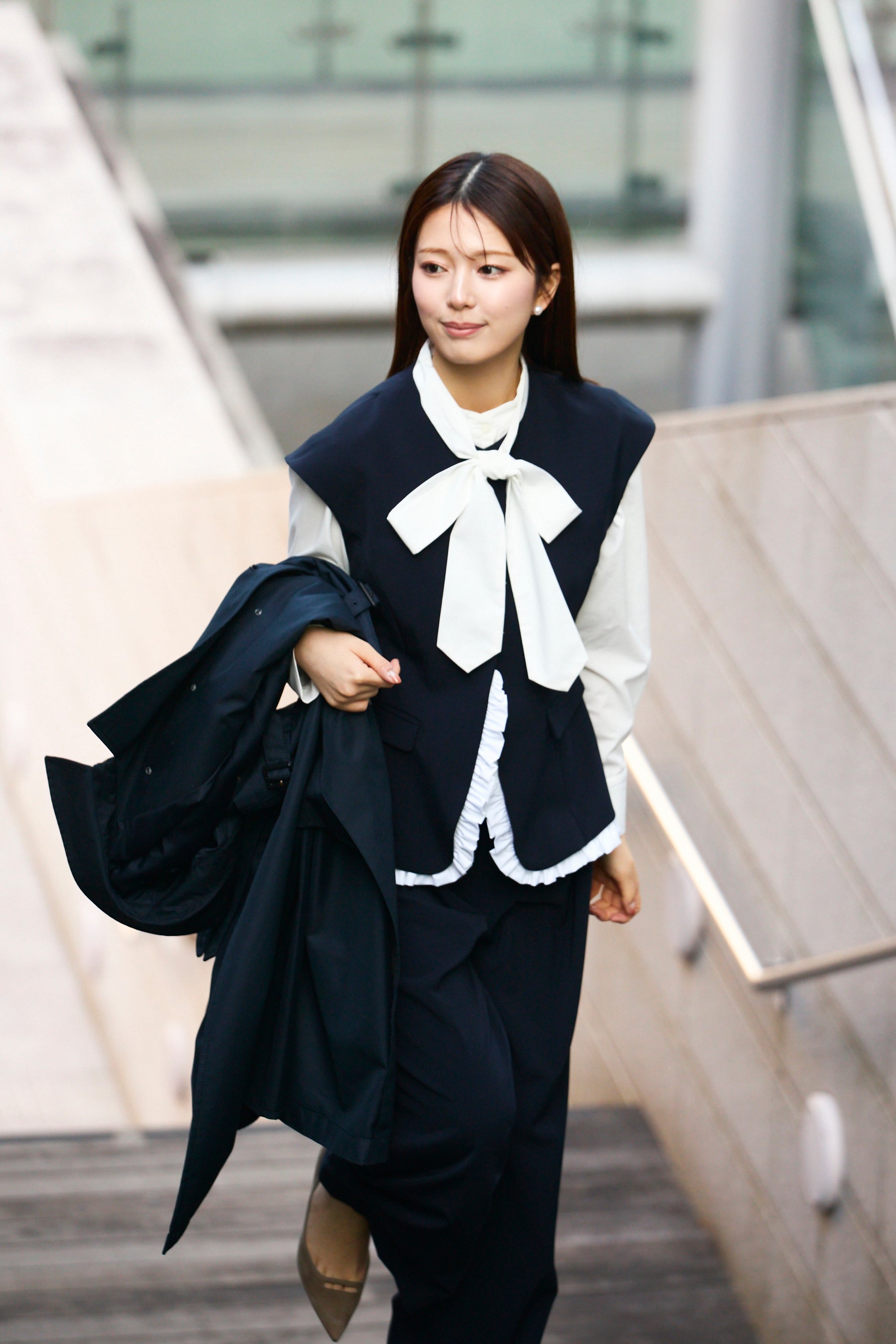 bowtie volume blouse – Audire