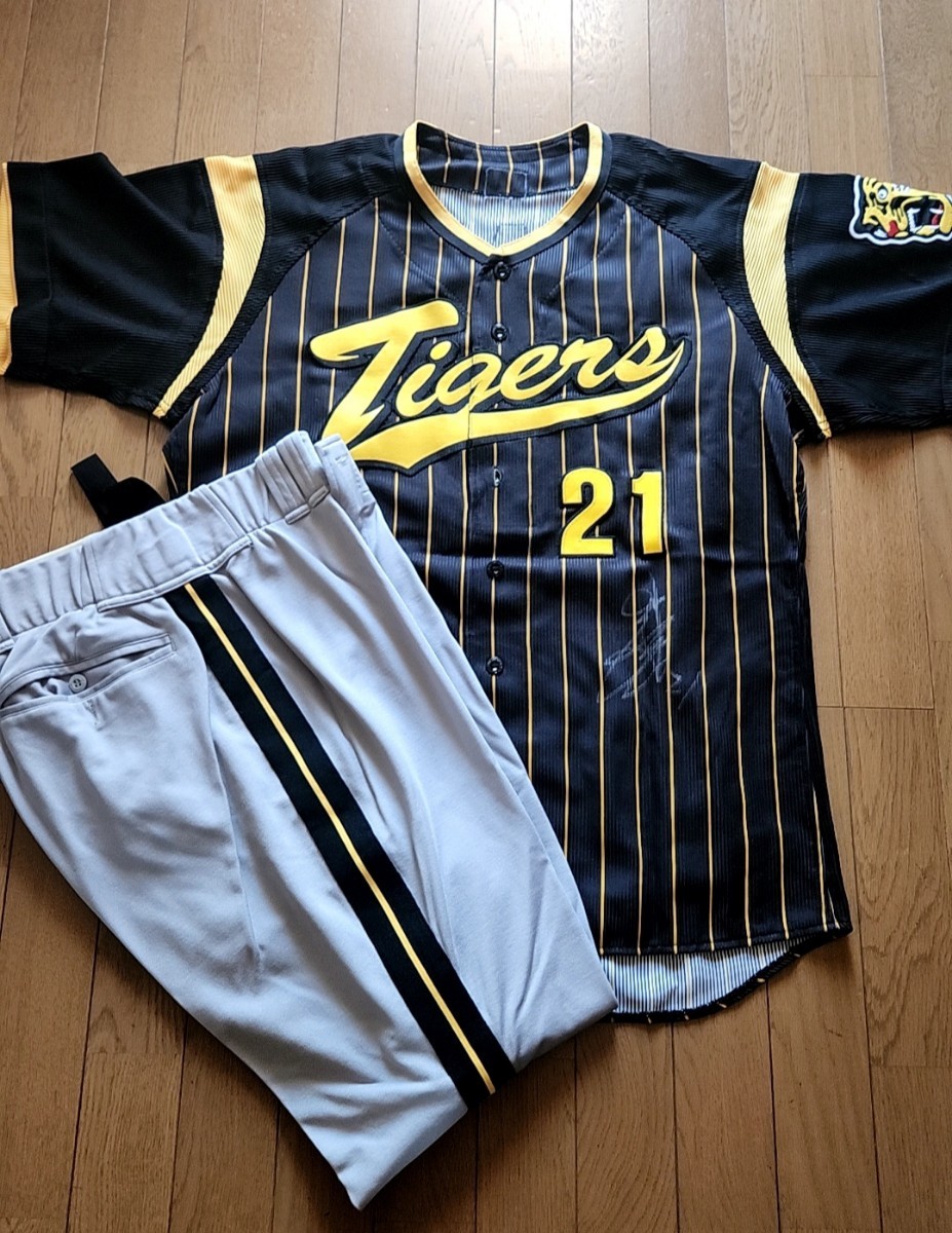 2026年最新】Yahoo!オークション -阪神 岩田(実使用、サイン入り)の