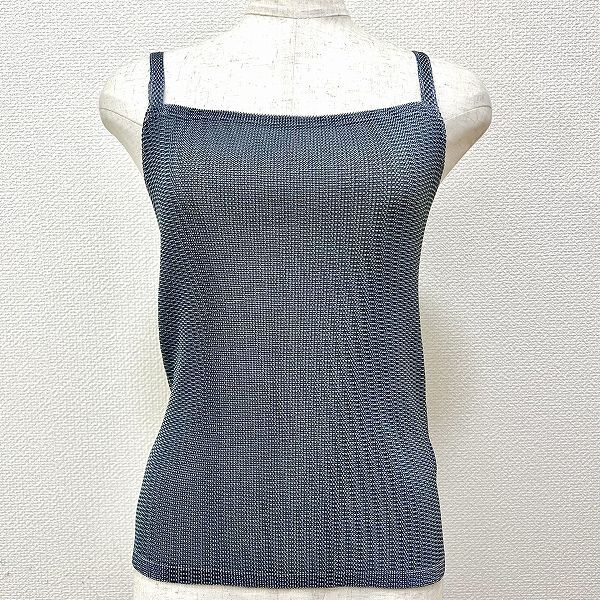 Yahoo!オークション -「プリーツキャミソール」(女性用) (イッセイ