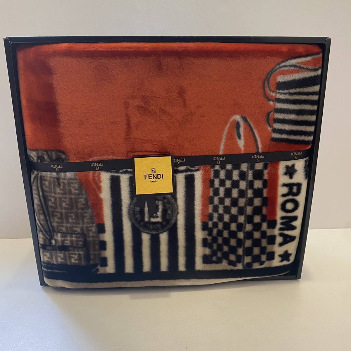 2026年最新】Yahoo!オークション -「#毛布」(フェンディ)の中古品