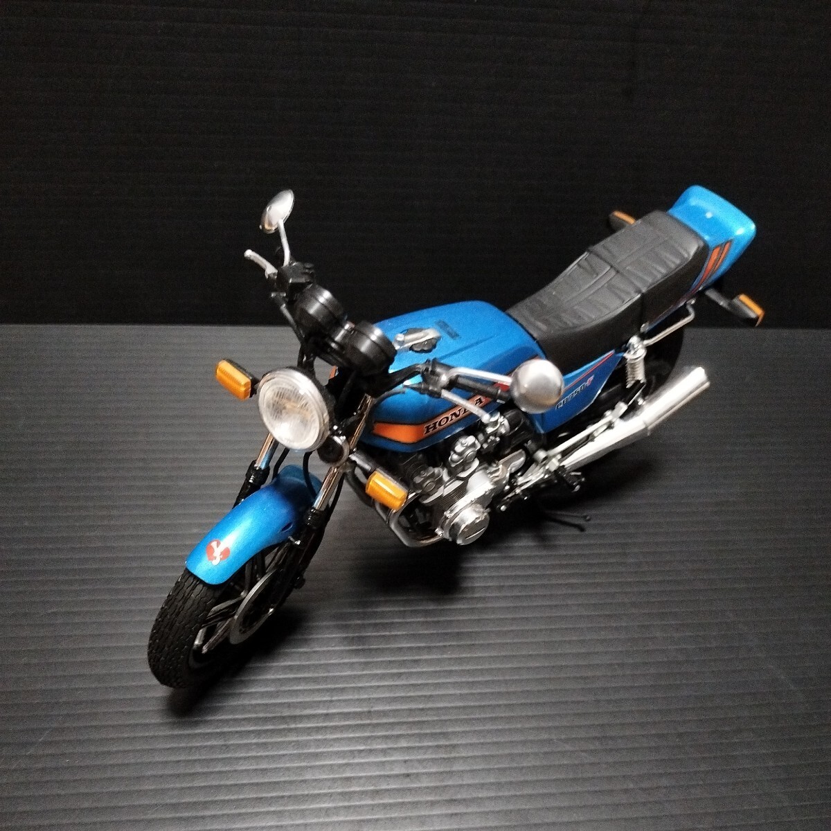 タミヤ 1/6 HONDA CB750F バリバリ伝説巨摩郡仕様 プラモデル完成品