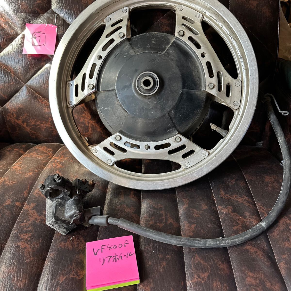 VF400F CBX400F リアワイドホイール VF流用 当時 ベース cbr gs fx