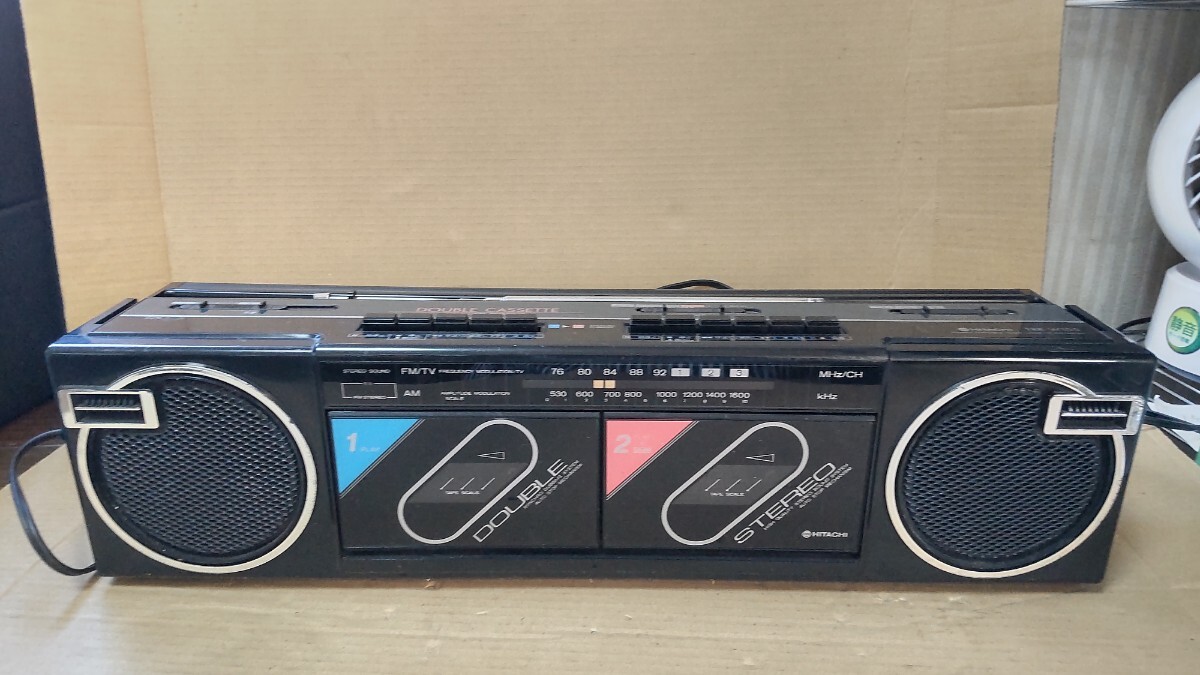Yahoo!オークション -「昭和レトロ日立hitachi」(ラジカセ) (カセット