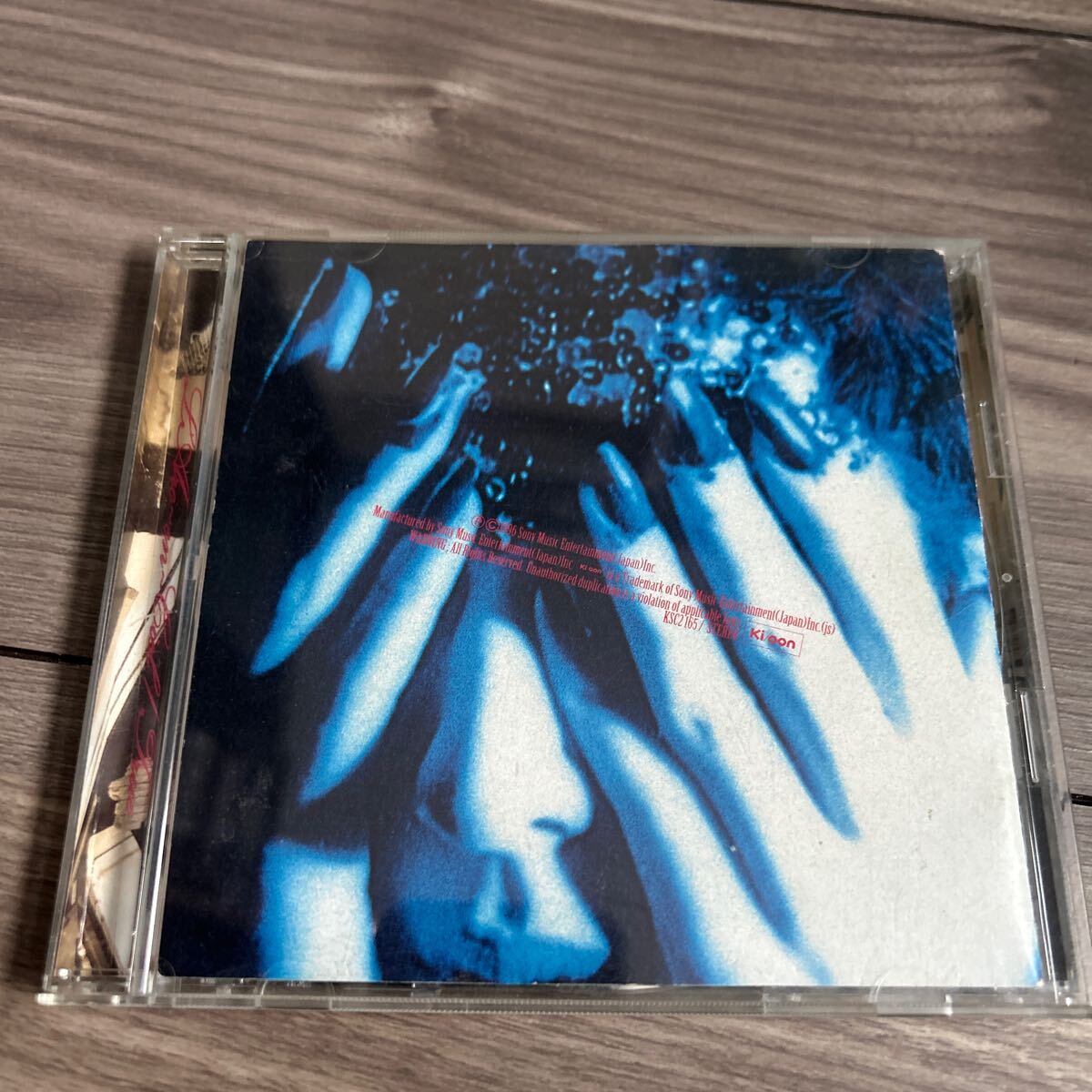 Yahoo!オークション -「true」(L'Arc-en-Ciel) (ら)の落札相場・落札価格