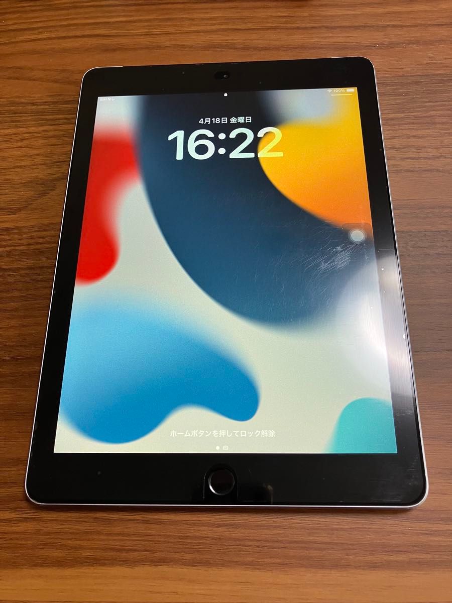 Apple iPad 第7世代 Cellularモデル 32GB タブレット スペースグレイ