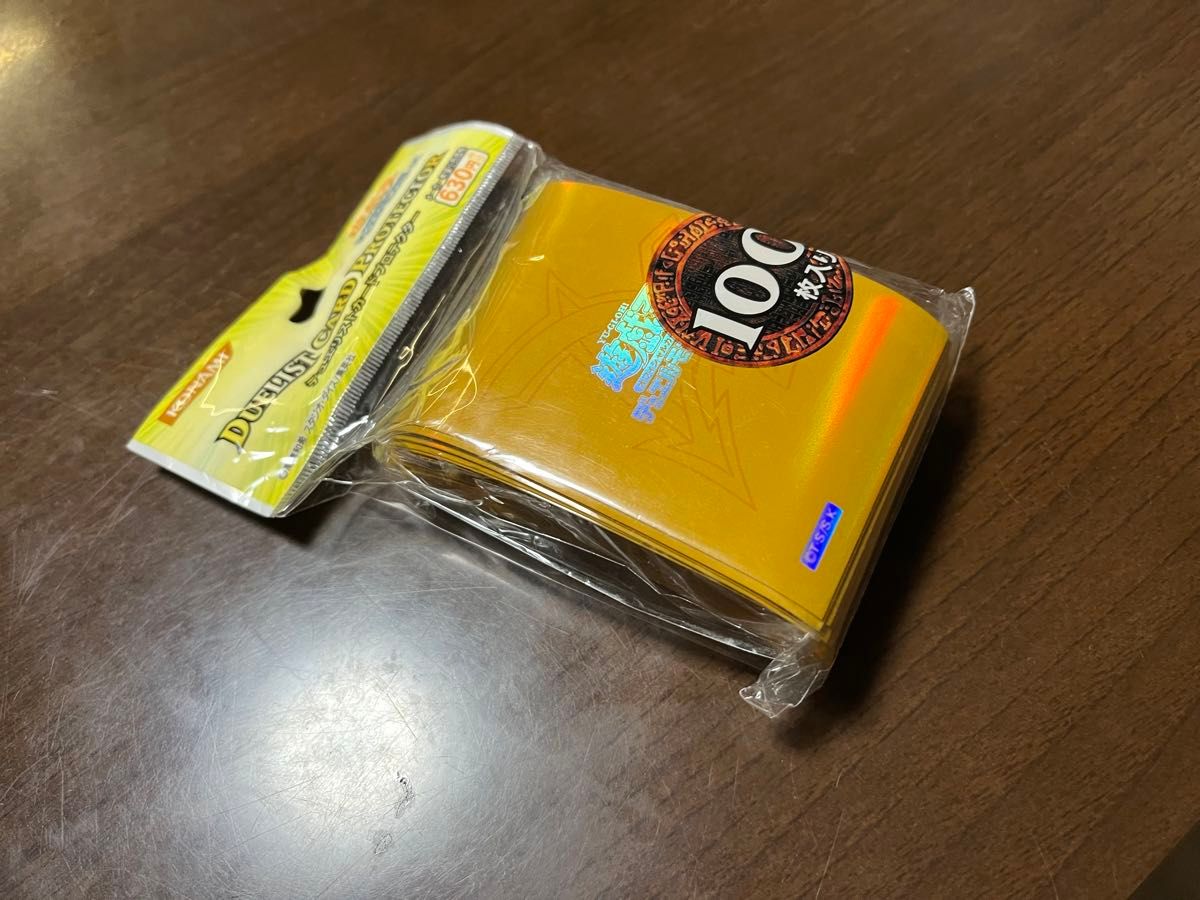 遊戯王 ラー イエロー スリーブ カードプロテクター 100枚 未開封
