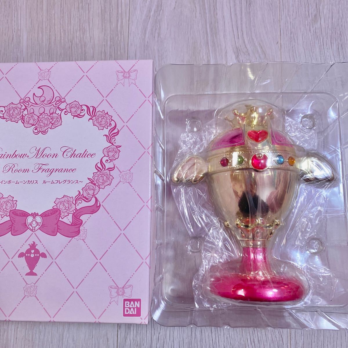 セーラームーン USJ レインボームーンカリス ドリンクホルダー ユニバ