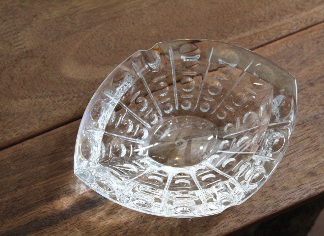 Yahoo!オークション -「バカラ 灰皿」の落札相場・落札価格