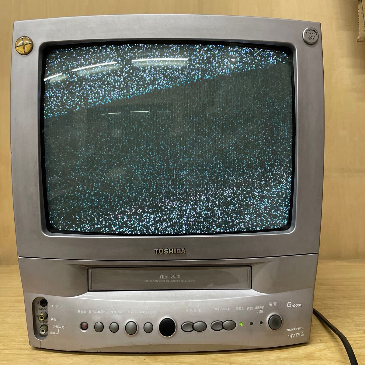 Yahoo!オークション -「(東芝 regza)」(ビデオ内蔵型テレビ) (テレビ