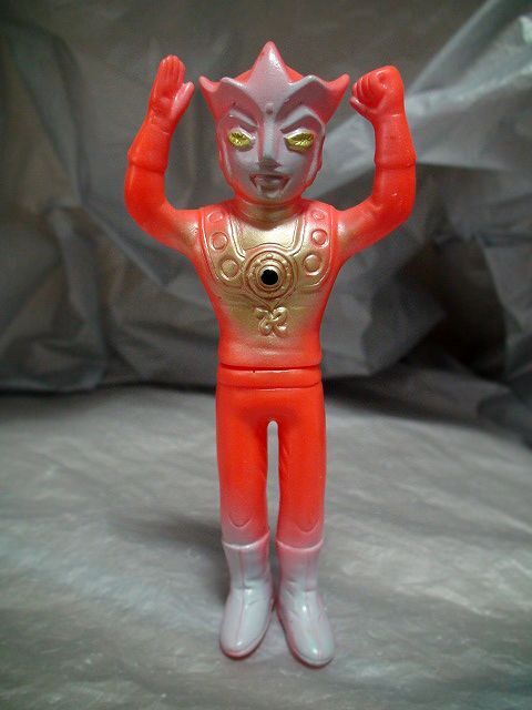 Yahoo!オークション -「ウルトラマンレオ タカトク」(ソフビ