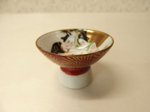 お猪口 春画の値段と価格推移は？｜24件の売買データからお猪口 春画の
