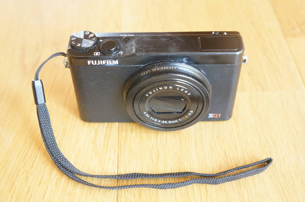 Yahoo!オークション -「fujifilm xq1」の落札相場・落札価格