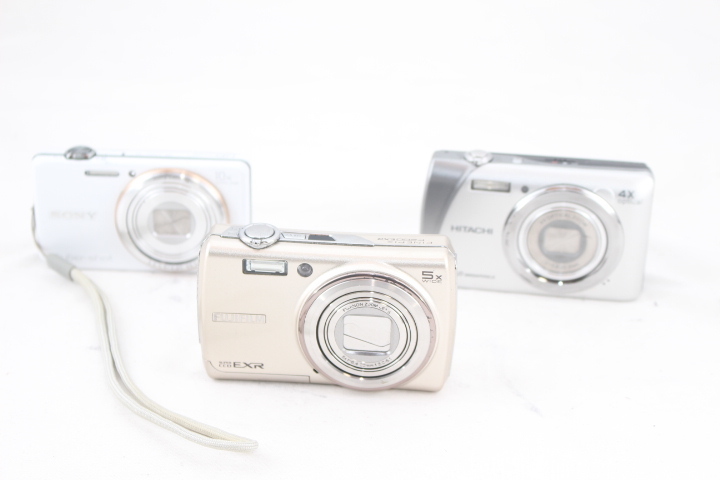 価格.com - 富士フイルム FinePix F200EXR 価格比較