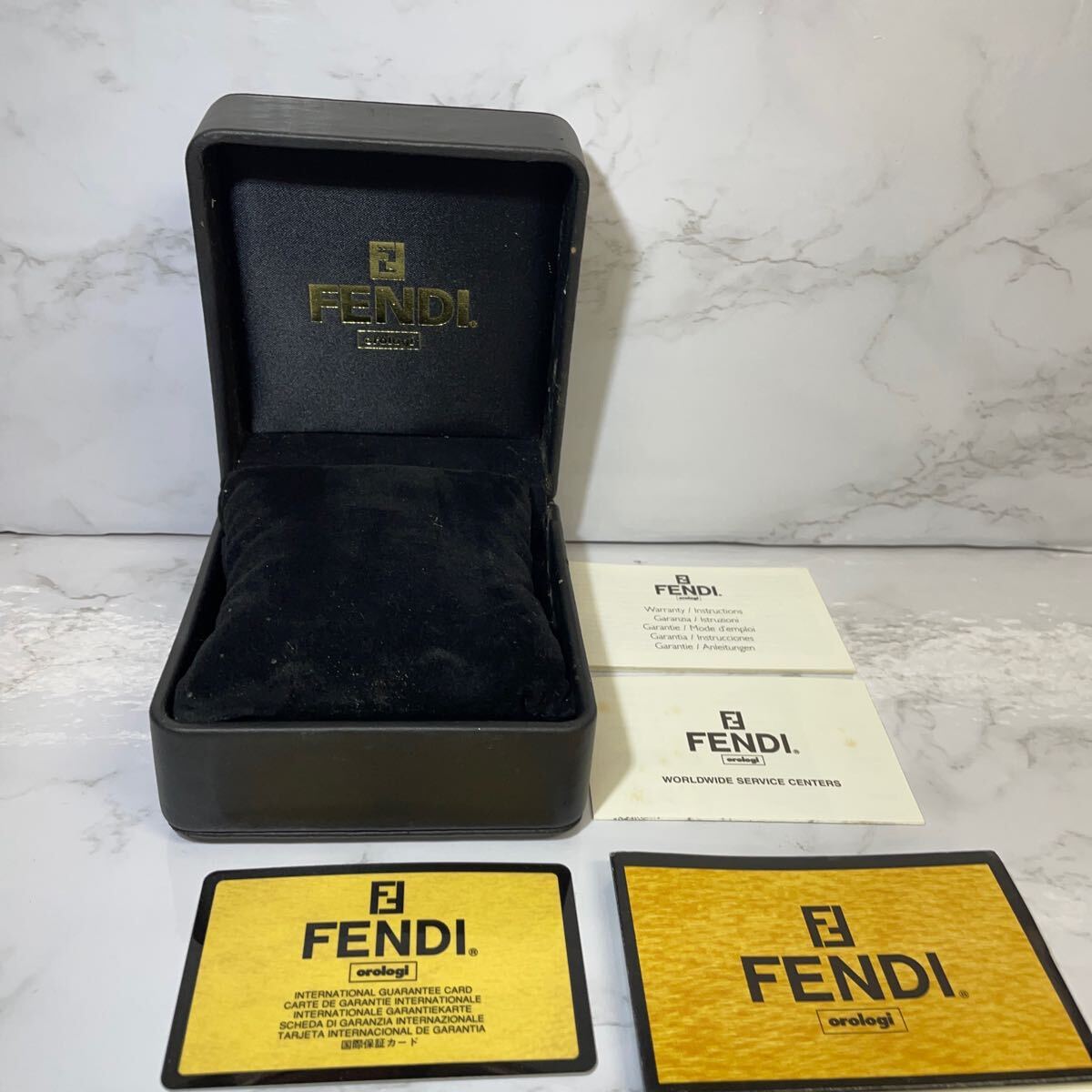 Yahoo!オークション -「空き箱」(フェンディ) (ふ)の落札相場・落札価格