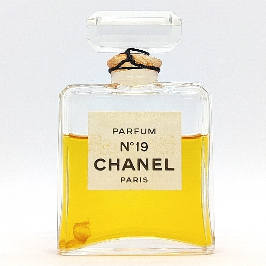 2026年最新】Yahoo!オークション -シャネル 香水 no19 パルファム 28ml