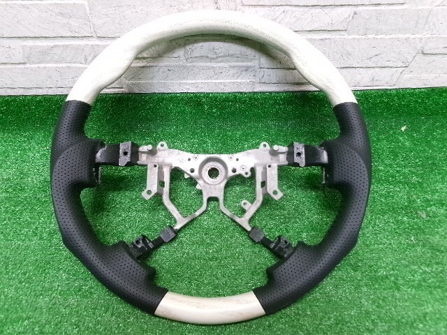 Yahoo!オークション -「ウッドステアリング ホワイト」(ステアリング