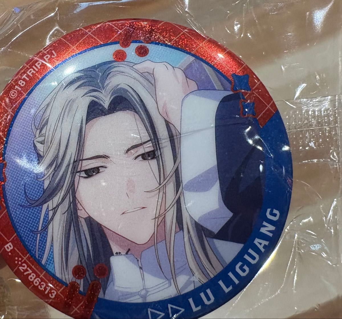 18TRIP 鹿礼光 オーロラキャラバッジ｜Yahoo!フリマ（旧PayPayフリマ）