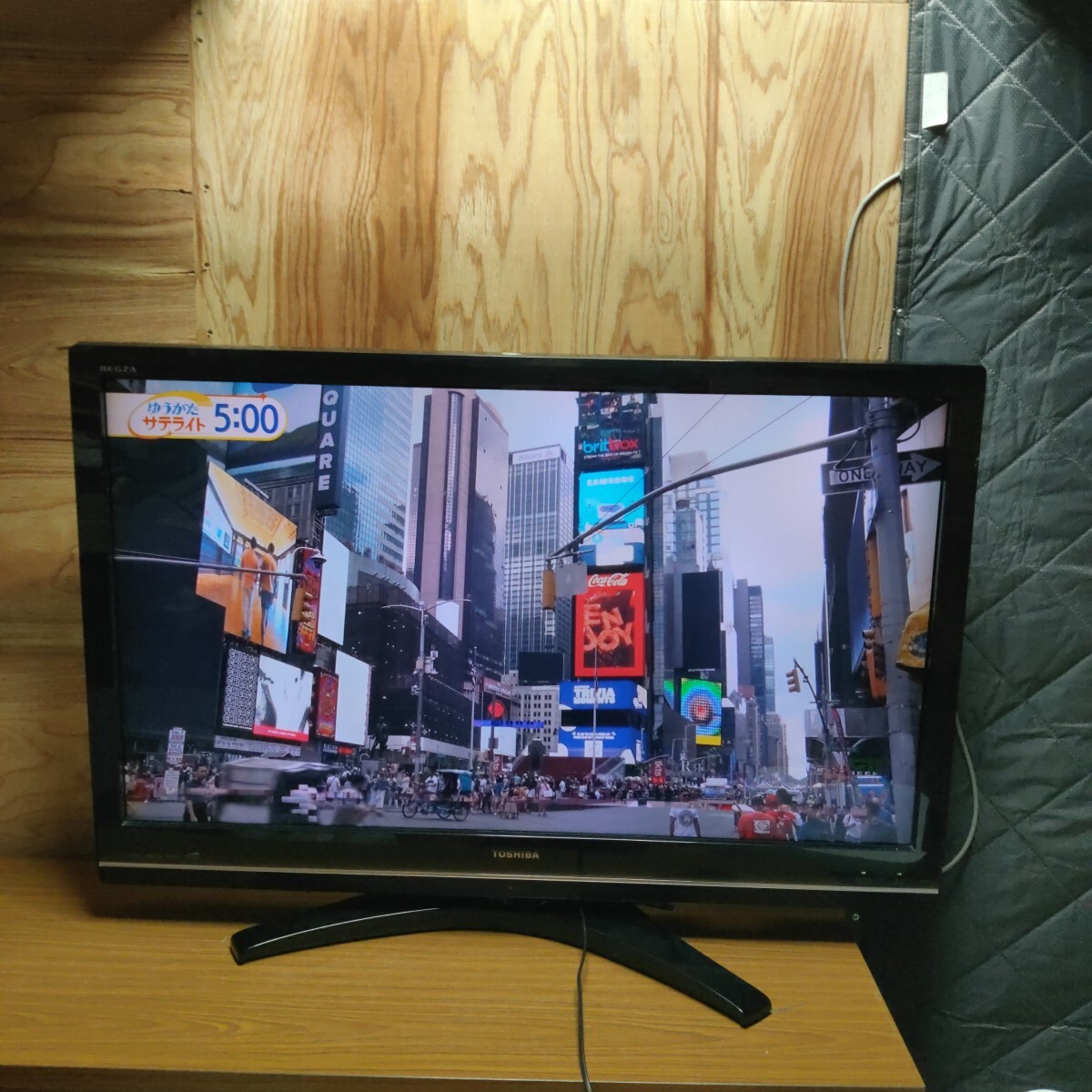 Yahoo!オークション -「東芝42z9000」(40インチ～) (テレビ)の落札相場