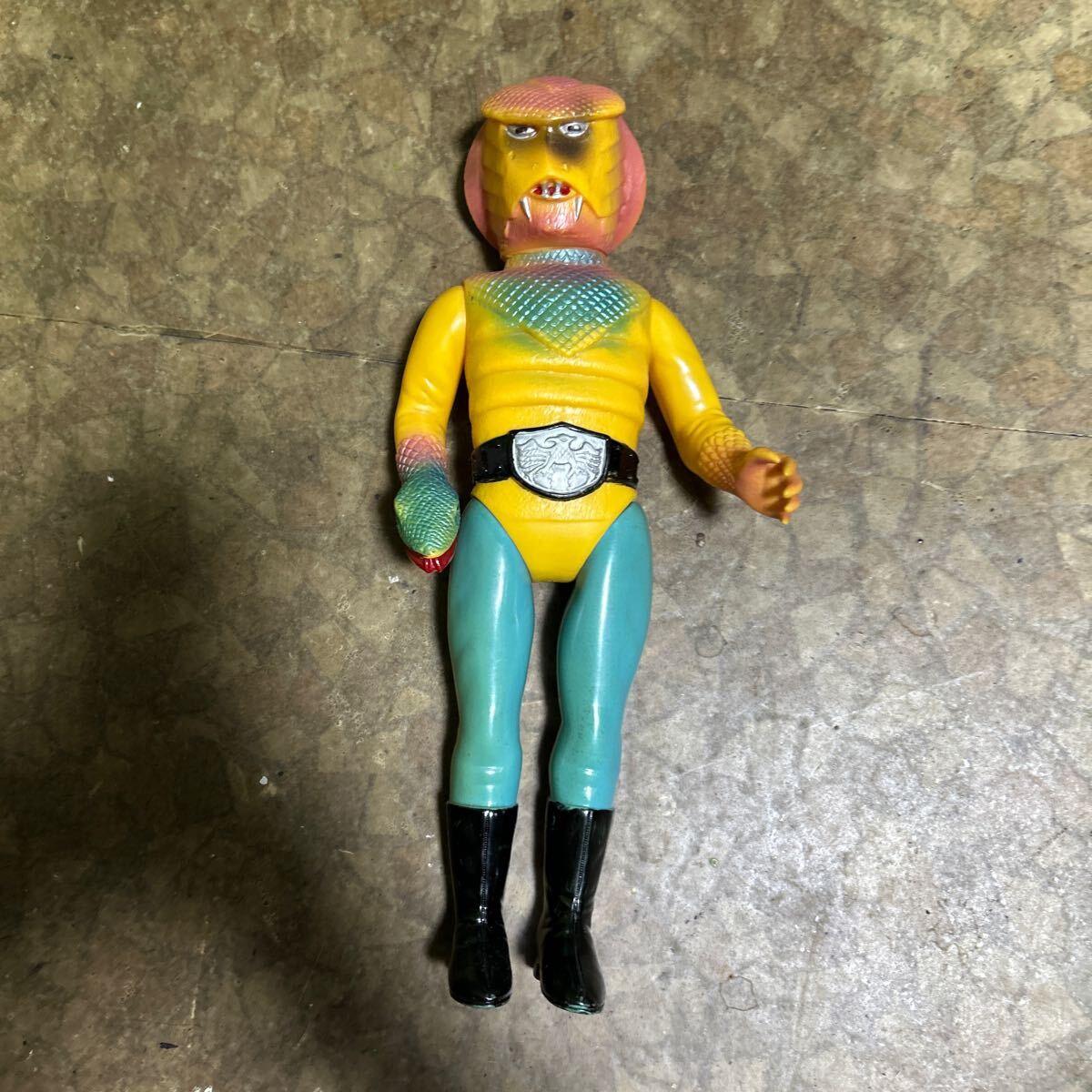 Yahoo!オークション -「ソフビ コブラ男」の落札相場・落札価格