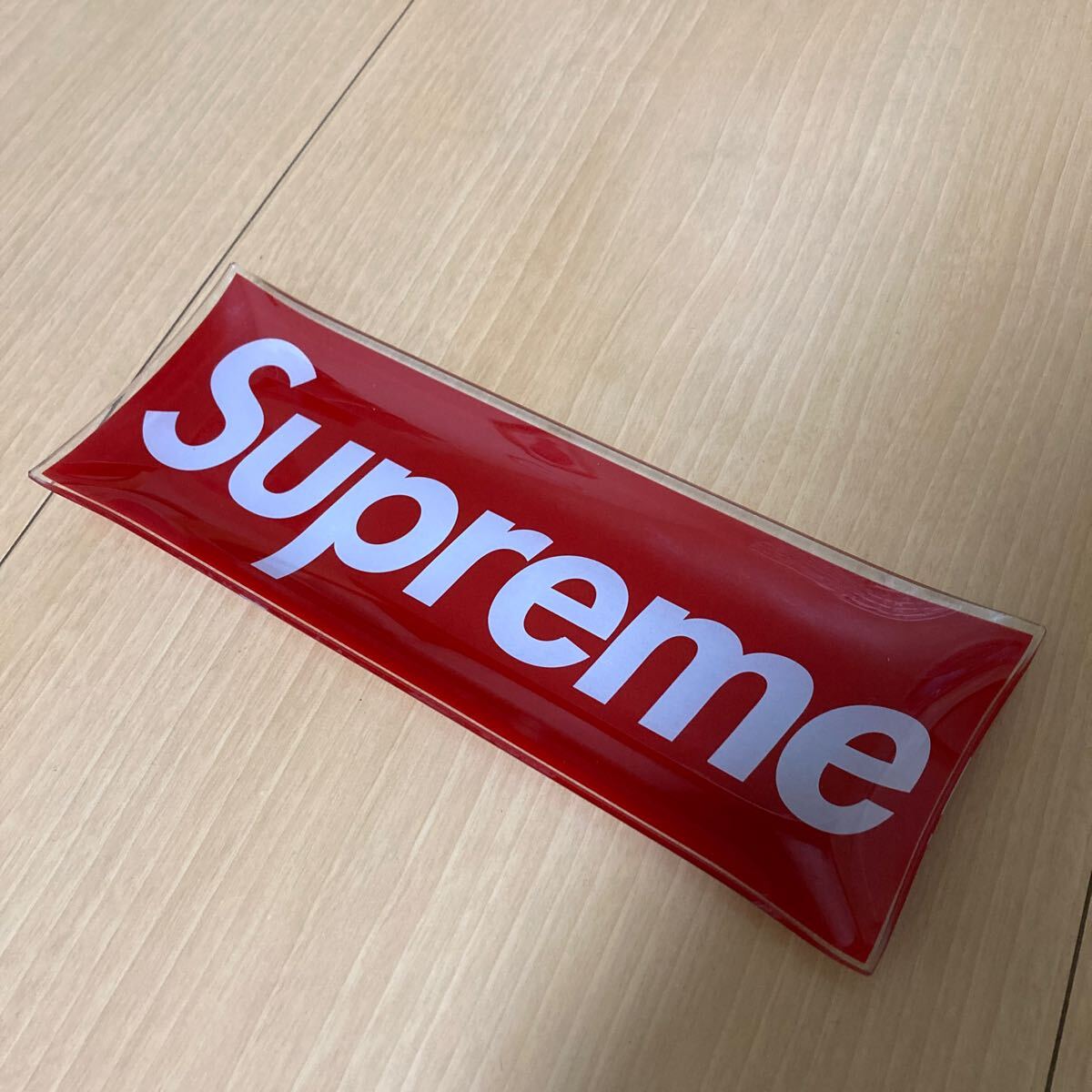 様 Supreme ガラストレイ(美品) 2026年最新】Yahoo!オークション