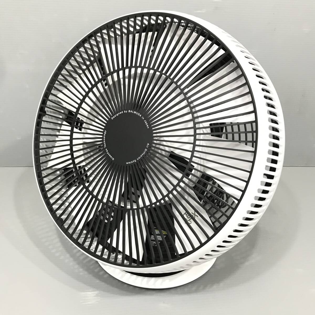 バルミューダ GreenFan Cirq EGF-3300 オークション比較 - 価格.com