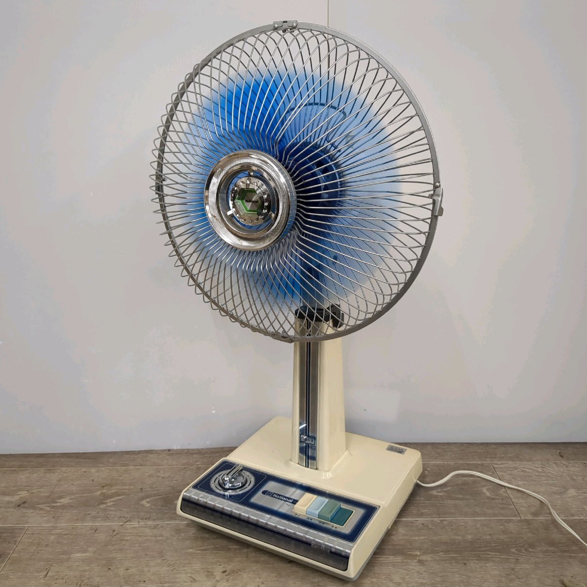 Yahoo!オークション -「昭和レトロ扇風機ナショナル」の落札相場・落札価格