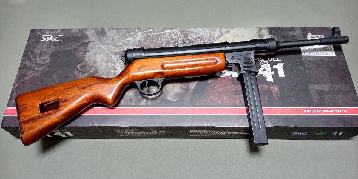 新品】Mi-8T/1 東ドイツ ブランデンブルグ警察 1/200 へルパ｜Yahoo