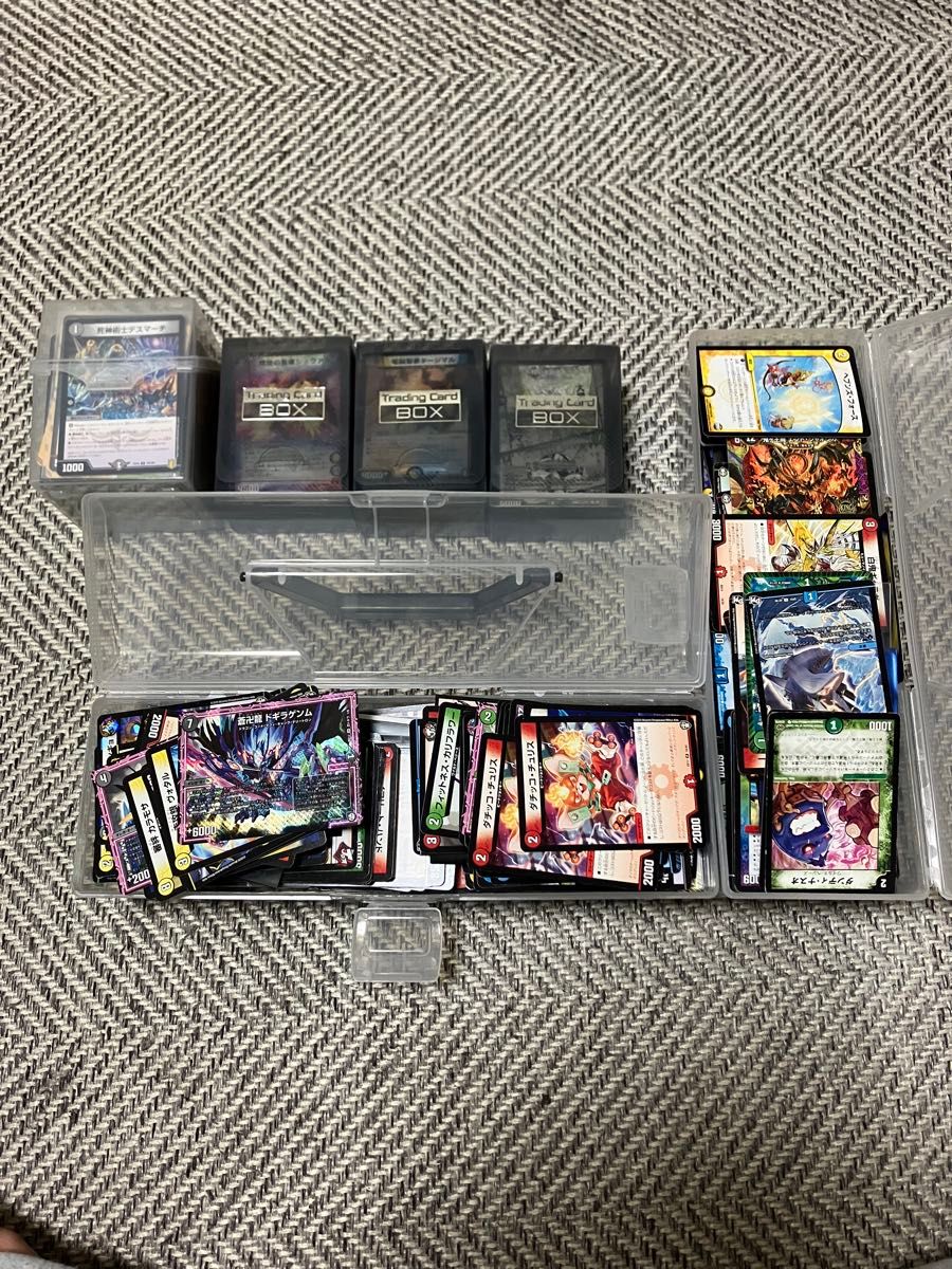 デュエマの昔の絶版ボックスの空箱と空パックです おまけあり デュエル