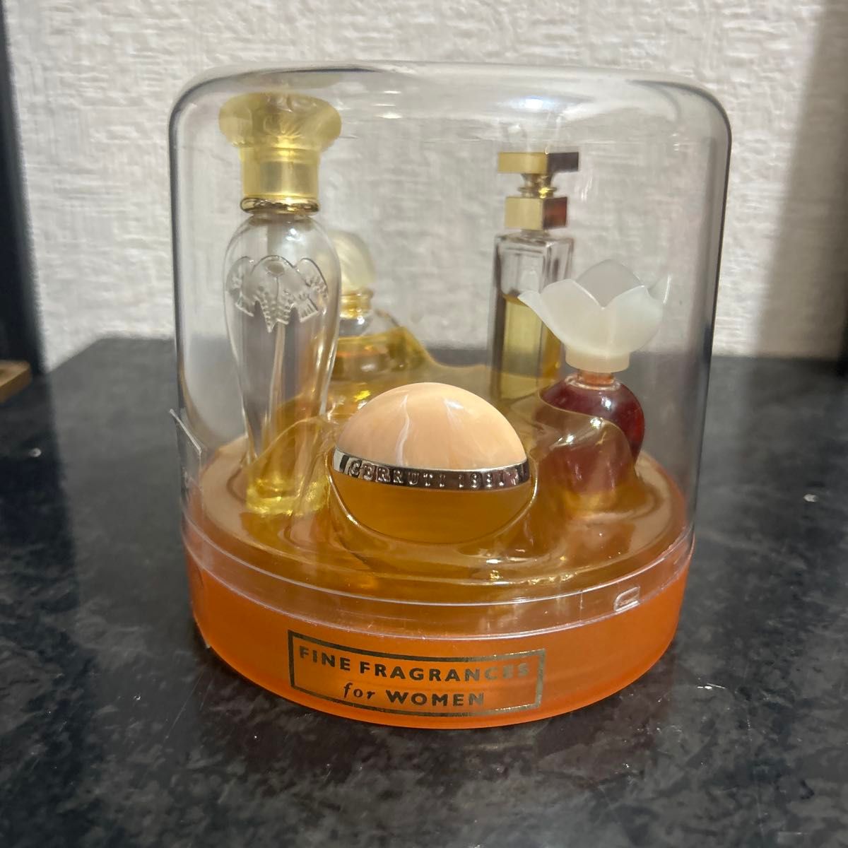 廃盤 レア品】PRADA プラダ 香水 ミニボトル コレクション5本セット