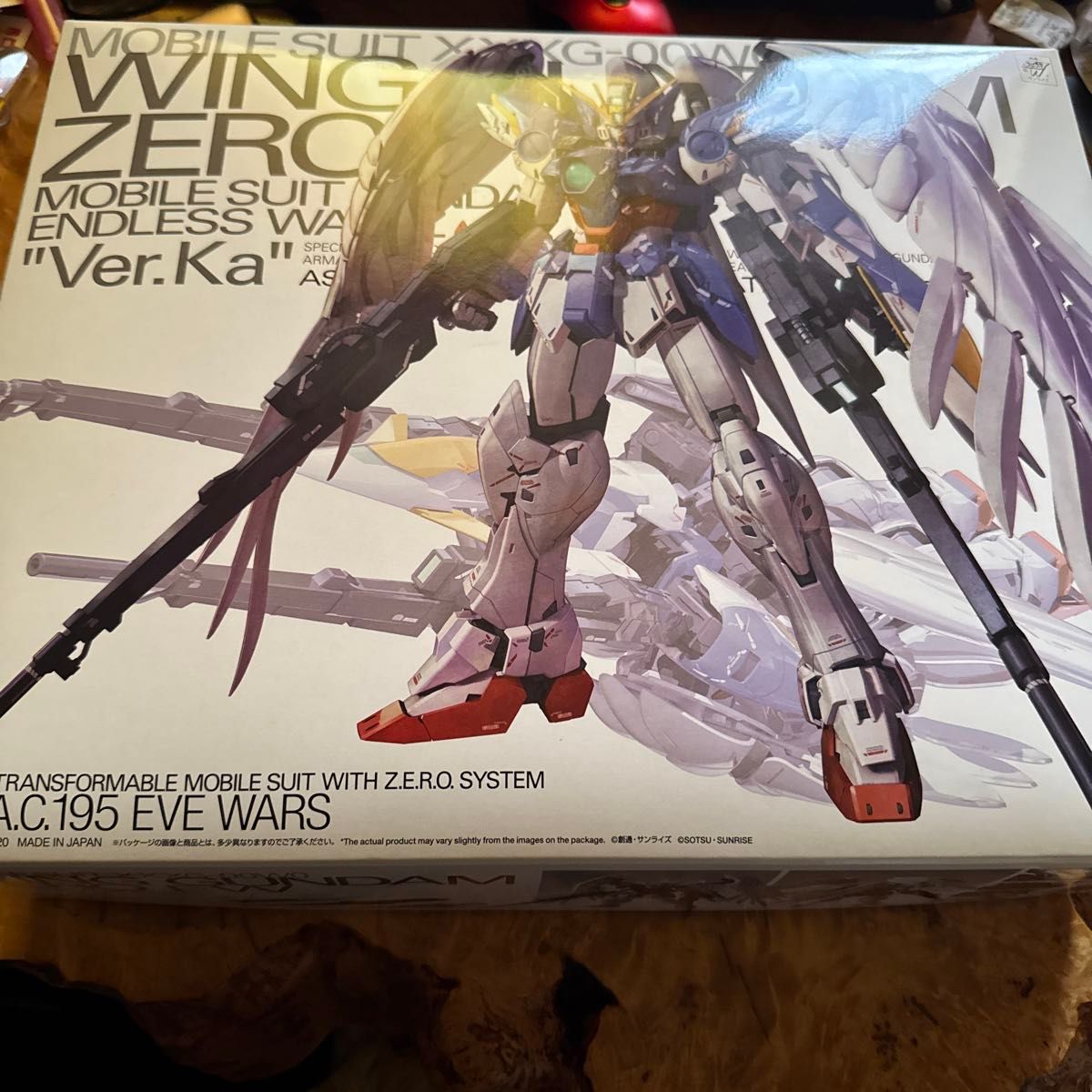 BANDAI XXXG-00W0 ウイングガンダムゼロEW Ver.Ka （1/100スケール MG