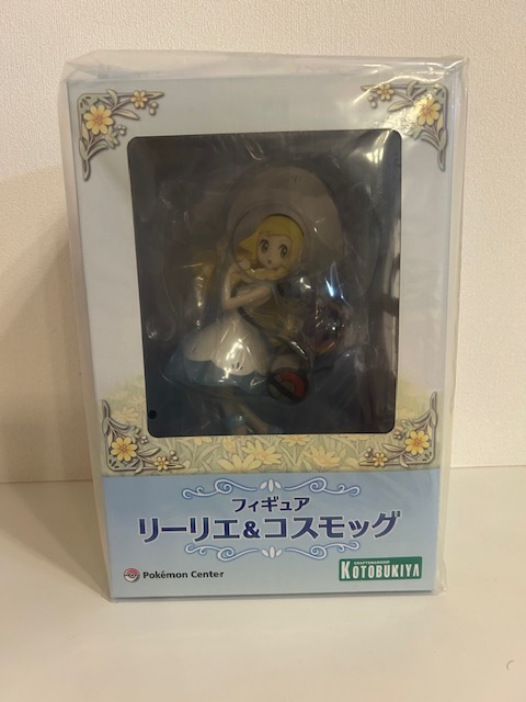 Yahoo!オークション -「フィギュア リーリエ&コスモッグ」の落札相場