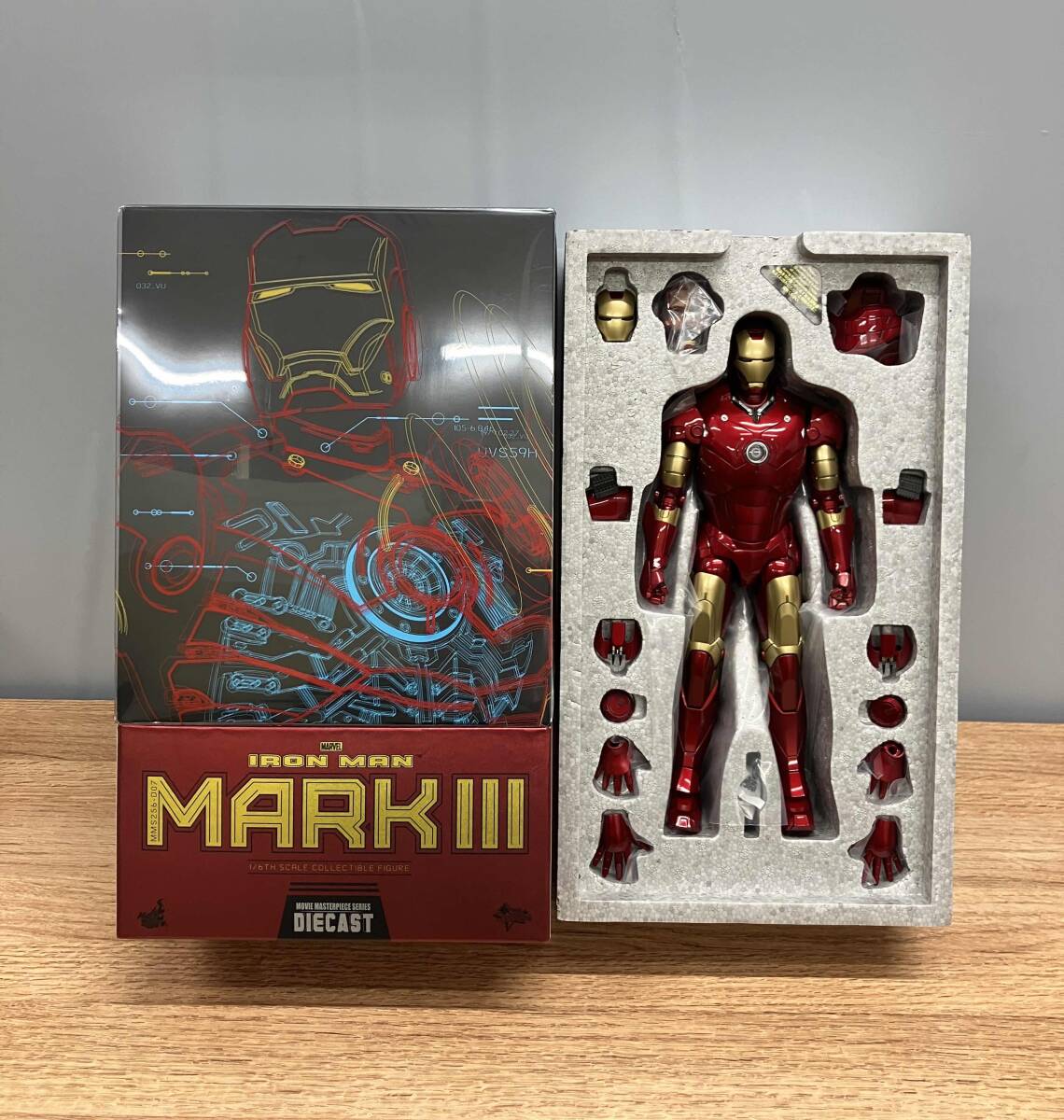Yahoo!オークション -「ホットトイズ アイアンマン マーク3」の落札