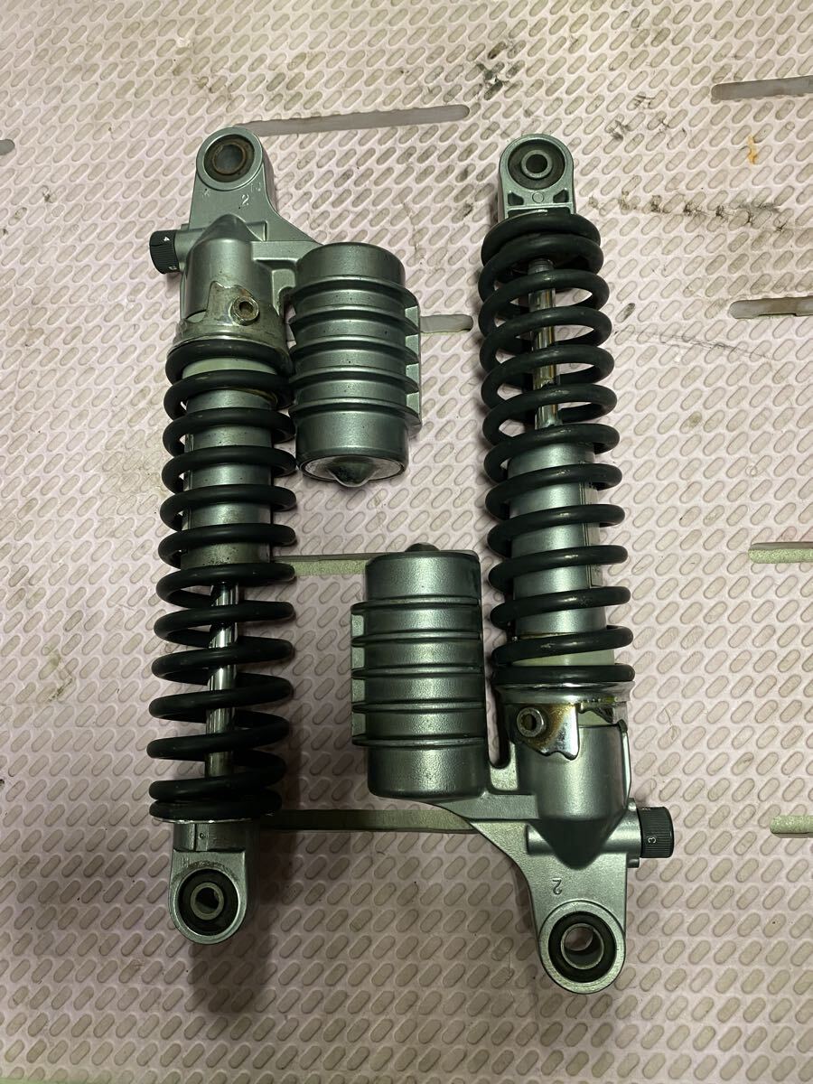 Yahoo!オークション -「ゼファーχ 純正リアサス」(オートバイ) の落札