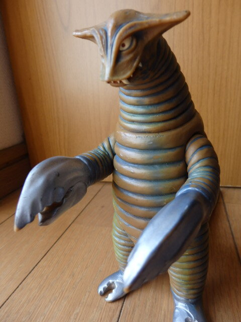 Yahoo!オークション -「岩石怪獣サドラ」の落札相場・落札価格