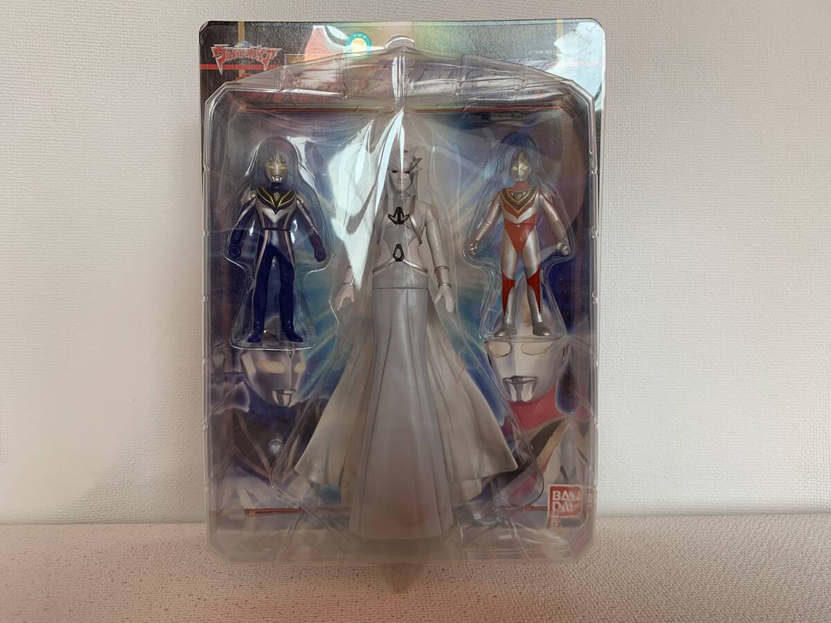 Yahoo!オークション -「天使降臨セット」(ウルトラマン) (特撮)の落札