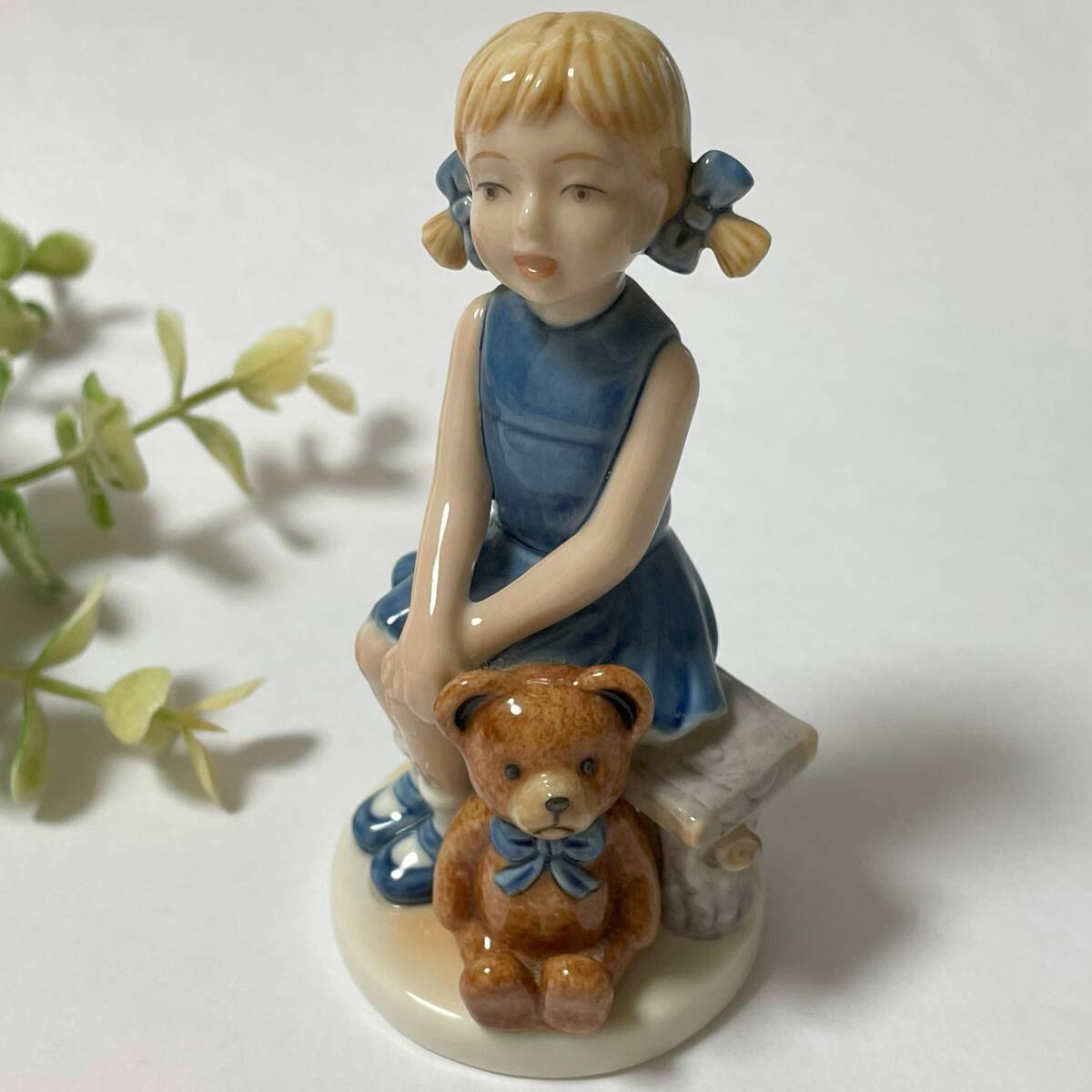 Yahoo!オークション -「少女」(ロイヤルコペンハーゲン) (西洋陶磁)の
