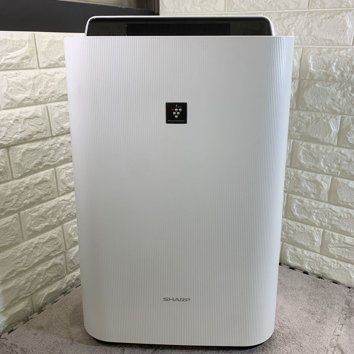 Yahoo!オークション -「シャープ kc-g40-w 加湿空気清浄機」の落札相場