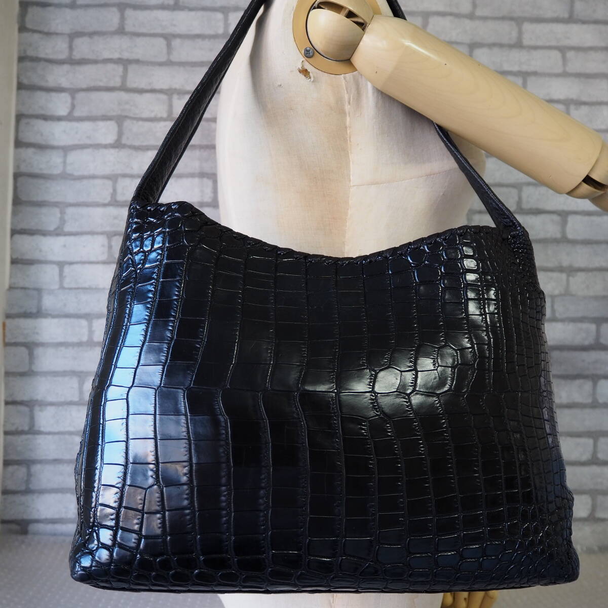 Yahoo!オークション -「イビザ ibiza バッグ クロコダイル」の落札相場