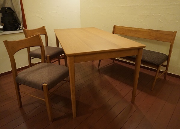 Yahoo!オークション -「unicoウニコ」(ダイニングテーブル) (テーブル