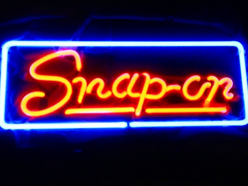 Yahoo!オークション -「ネオンサイン(スナップオン)」の落札相場・落札価格