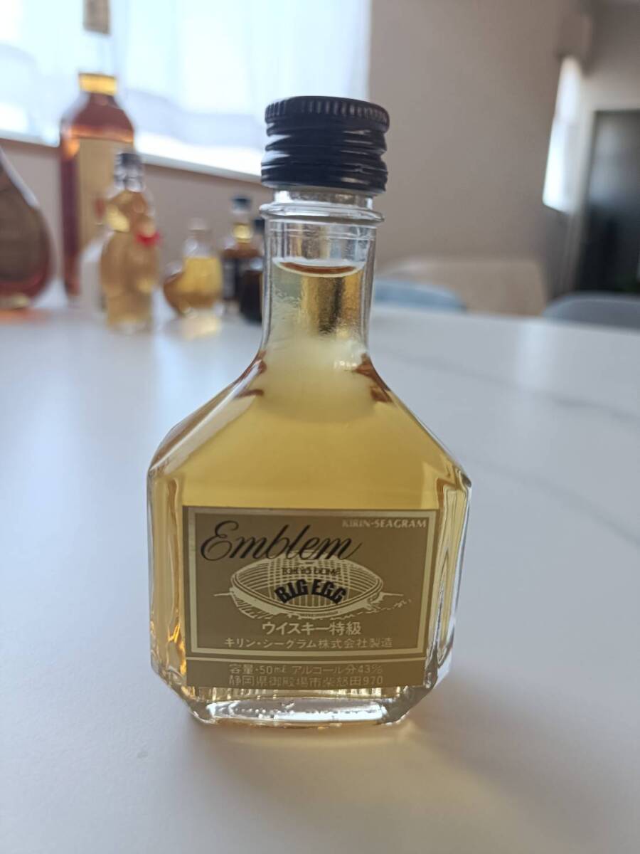 Yahoo!オークション -「キリンシーグラムエンブレム」の落札相場・落札価格