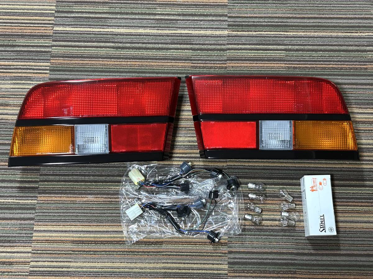 Yahoo!オークション -「z31 フェアレディz」(テールライト) (日産用)の