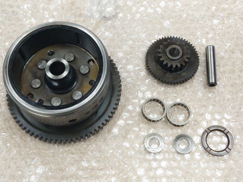 Yahoo!オークション -「gsx ワンウェイクラッチ」(スズキ用) (エンジン