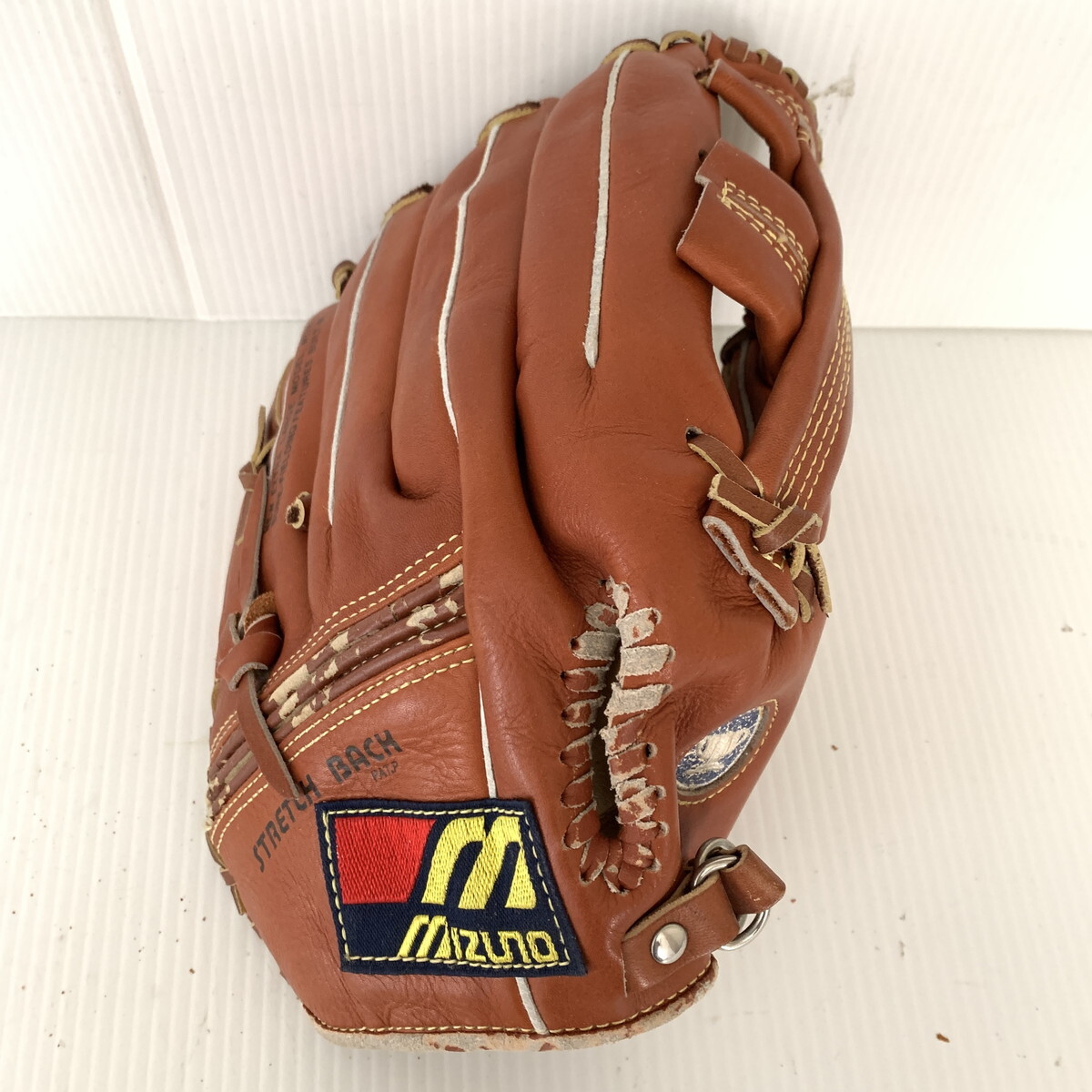 Yahoo!オークション -「ミズノ グローブ m」(軟式用) (大人用)の落札